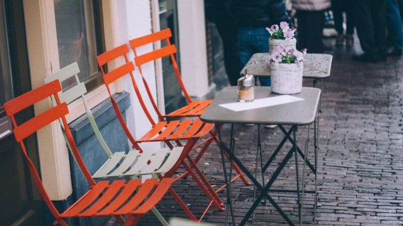 Affordable Cafe Chairs That Don’t Compromise on Style